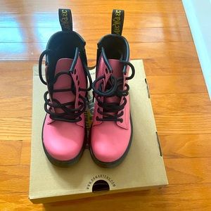 Toddler Girls Dr Martens AirWair